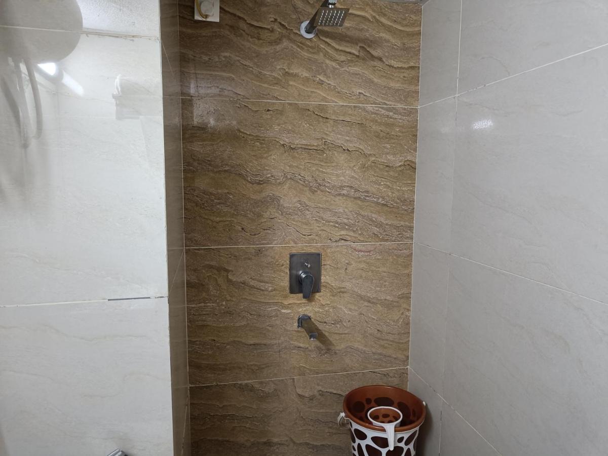 Hotel The Dwelling Paradise Greater Noida Exteriér fotografie